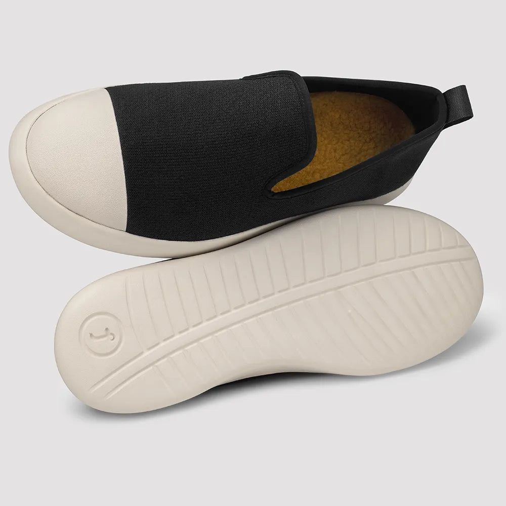 Women's AlpaKnit Slip-On Black & Off White - Juntos